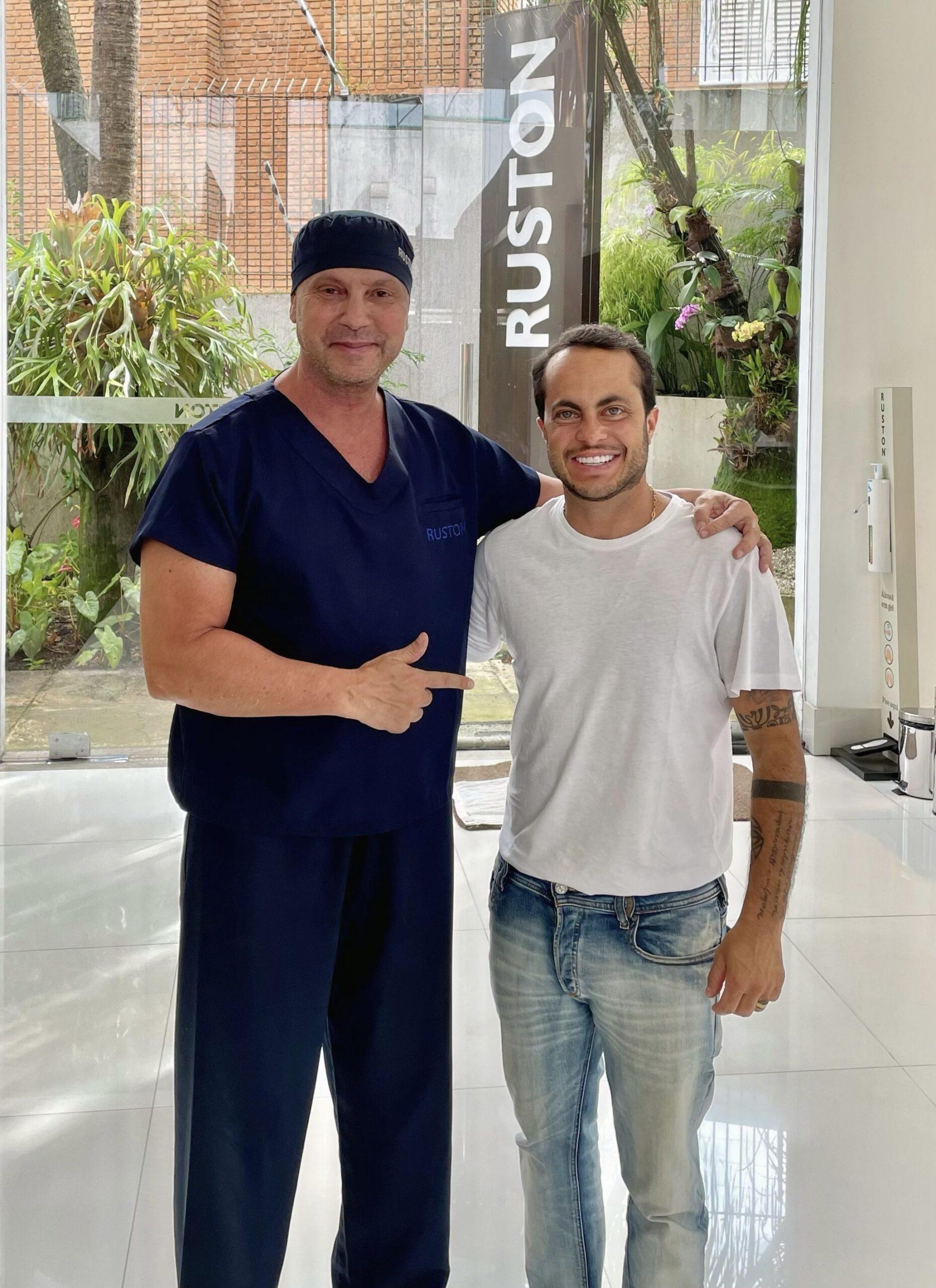 Thammy Miranda é o mais recente a realizar transplante capilar com Dr.Ruston em SP