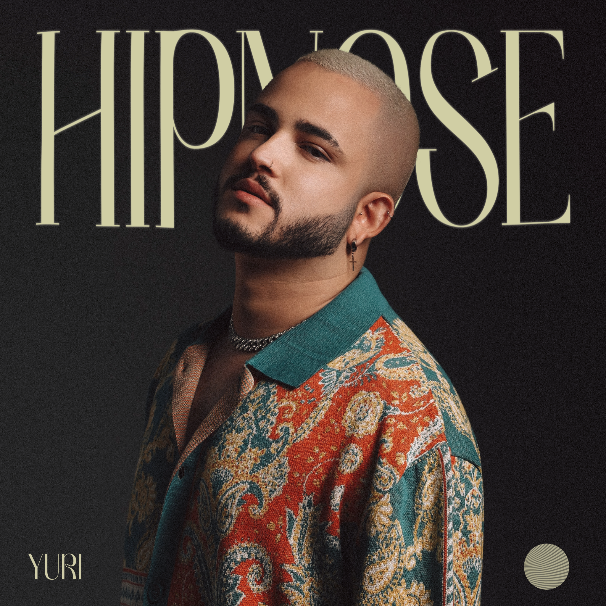 Yuri dá start em sua carreira autoral e lança seu primeiro single “Hipnose”