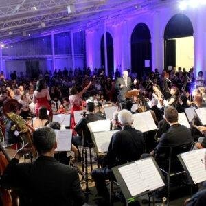 MUSEU DA CASA BRASILEIRA PROMOVE CONCERTO DE NATAL COM A ORQUESTRA MURILO ALVARENGA