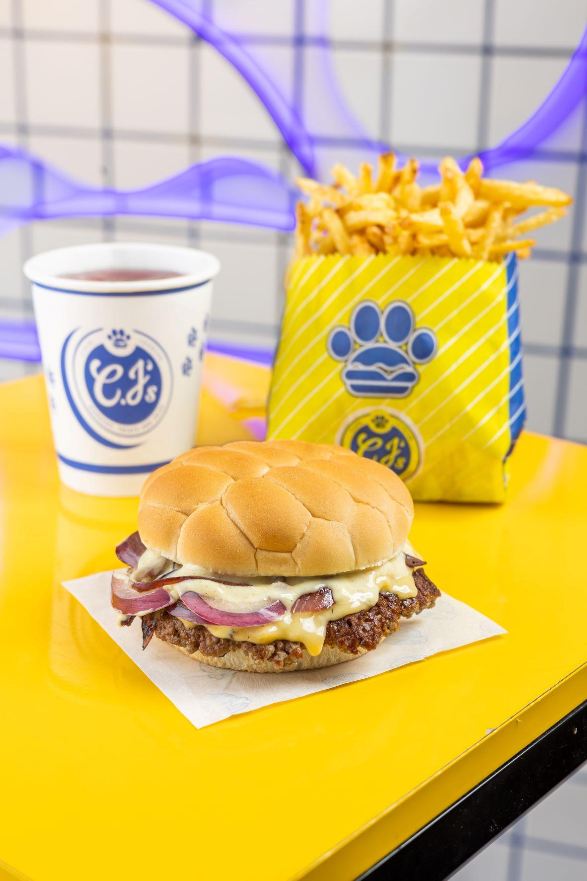 CJ’S BURGER LANÇA “BURGUERS DA COPA” EM EDIÇÃO LIMITADA