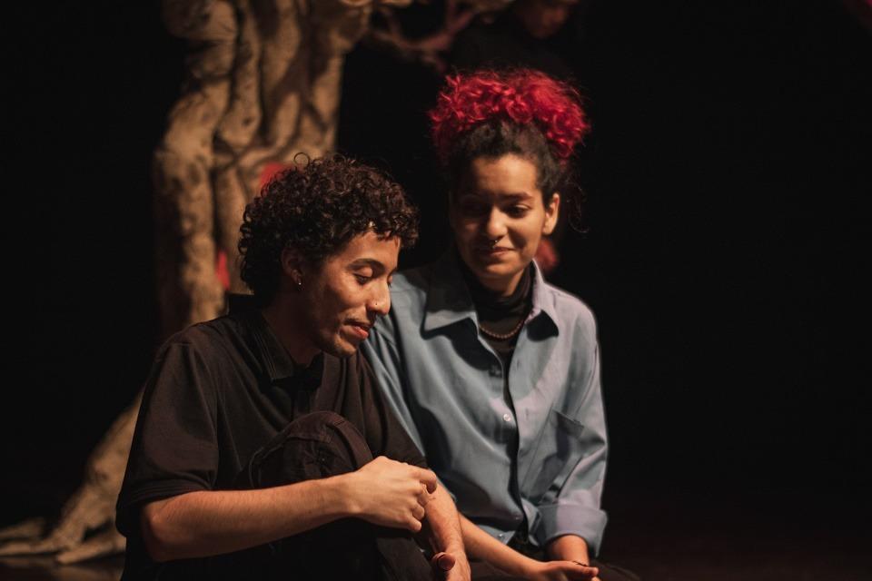 Coletivo Artivistas apresenta Historietas Ditas na Madeira: o Começo do Fim em São Paulo