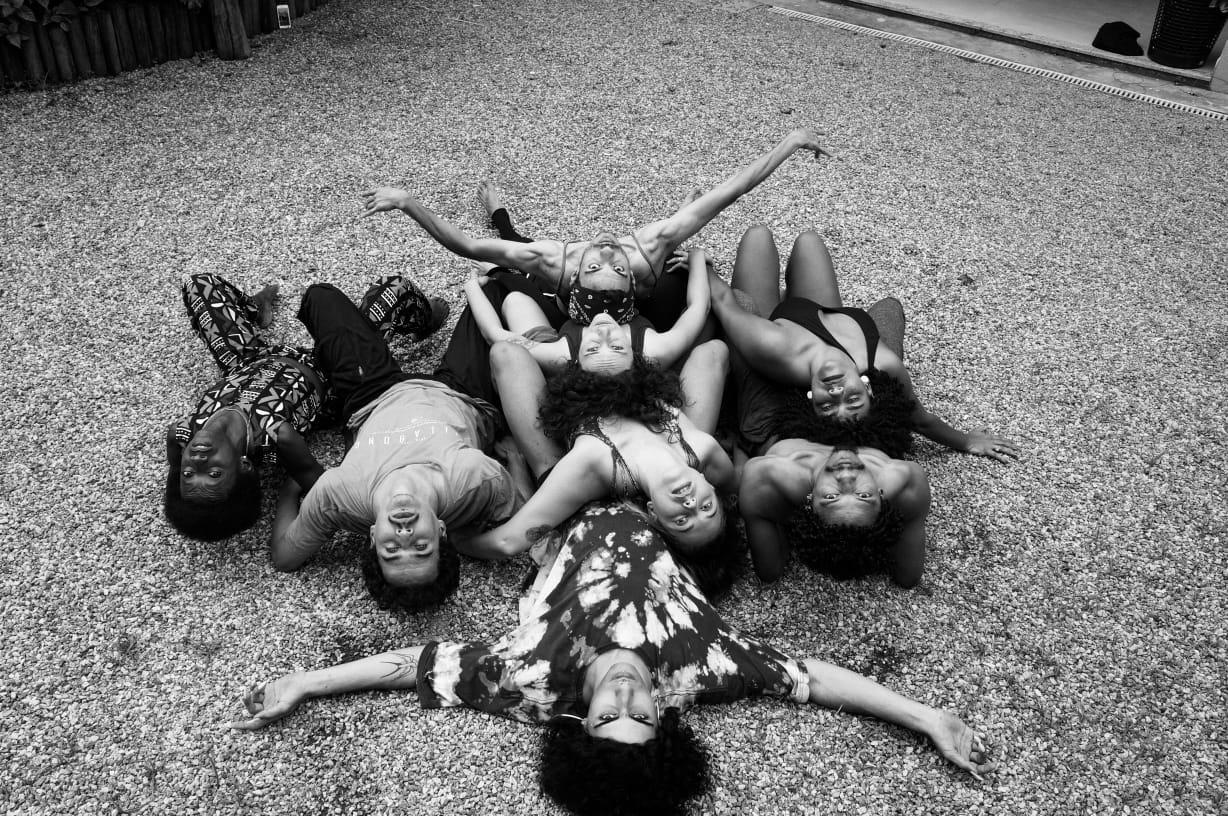 Espetáculo de dança gratuito propõe releitura do bicentenário da história da independência do Brasil no teatro Cacilda Becker