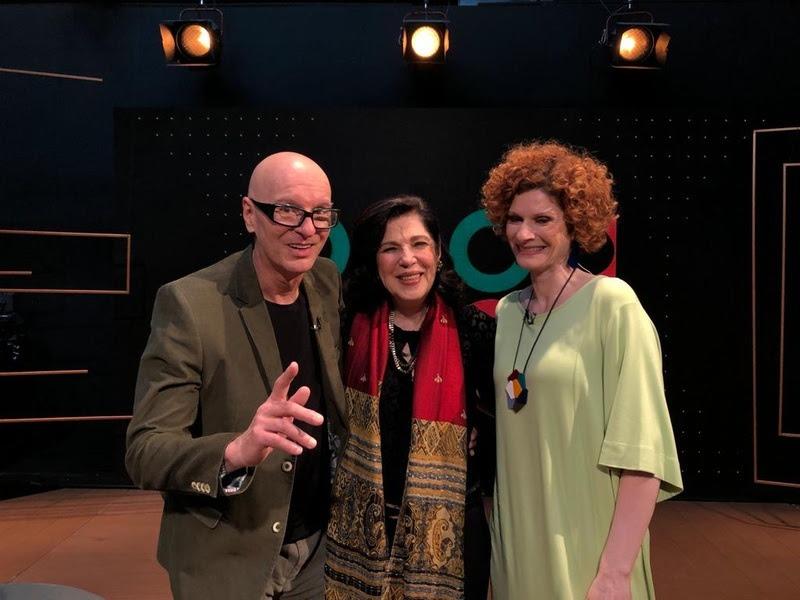 “A TELEVISÃO SEMPRE FOI PRA MIM UM PARQUE DE DIVERSÕES”, DIZ ESTHER GÓES NO PERSONA DA TV CULTURA