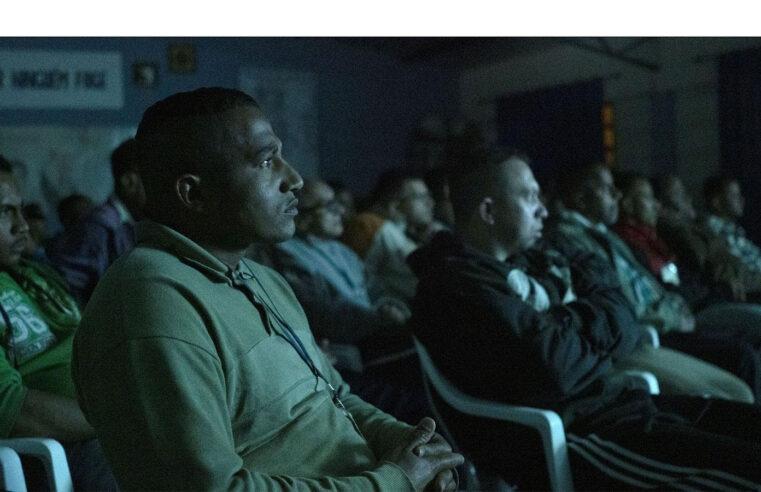 “Do Amor Ninguém Foge”: Cinema LT3, em Perdizes, exibirá documentário inédito sobre sistema carcerário humanizado