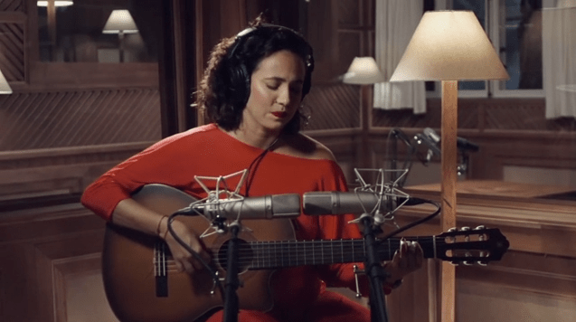 MINIDOCS MUSIC ESTREIA NA TV CULTURA COM TIÊ, ROBERTA CAMPOS E OUTROS MÚSICOS