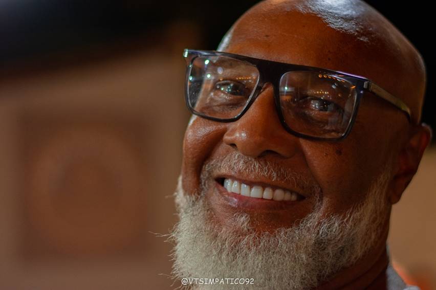 MAURO DINIZ APRESENTA O “PAGODE DO MAURO DINIZ” NO BAR DO CHICO, NO RECREIO