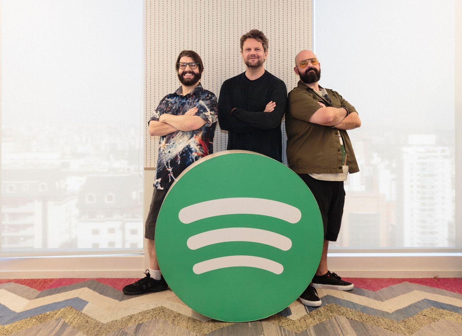 França e o Labirinto: Audiossérie Original do Spotify traz elenco de peso, incluindo Igão, Mitico, Antonio Tabet e Luiz Carlos Persy