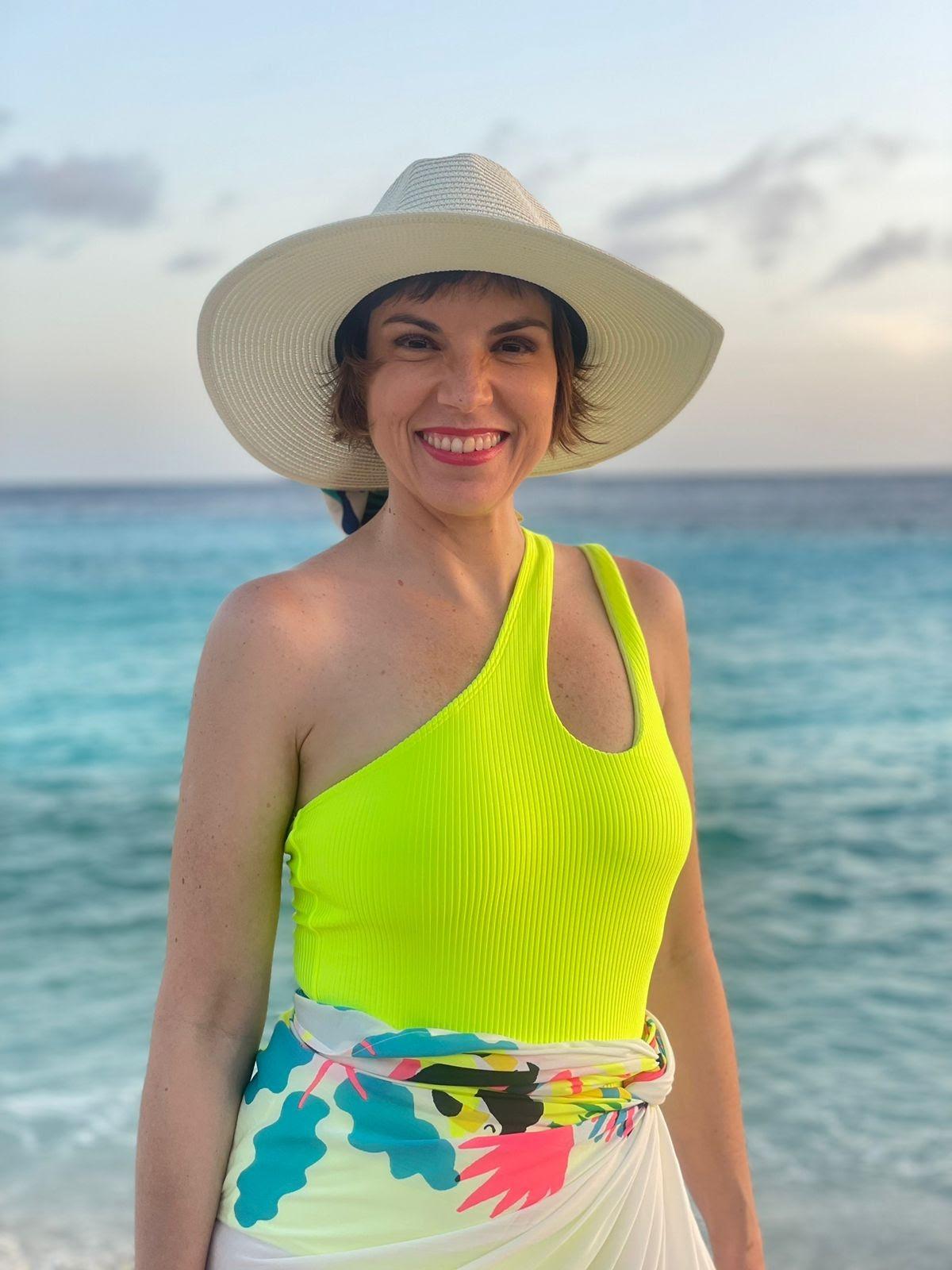 Conexões com Gloria Vanique: Temporada Especial em Curaçao Revela a Magia do Caribe