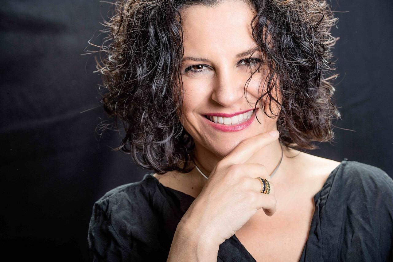 Cantora Italiana Susanna Stivali se Apresenta com Toninho Ferragutti Quinteto em São Paulo