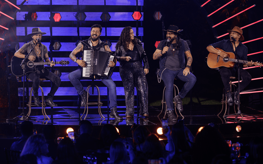 Banda Traia Véia lança novo hit com Luiza Martins