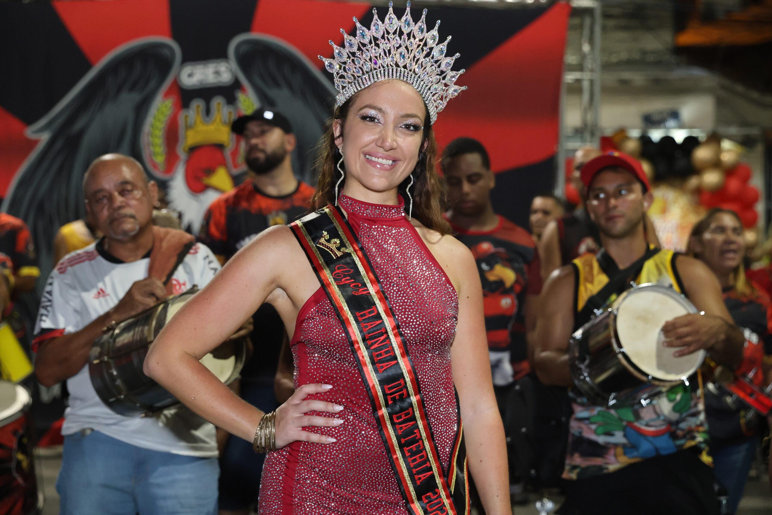 Imperadores Rubro-Negros coroa novas rainhas para o Carnaval