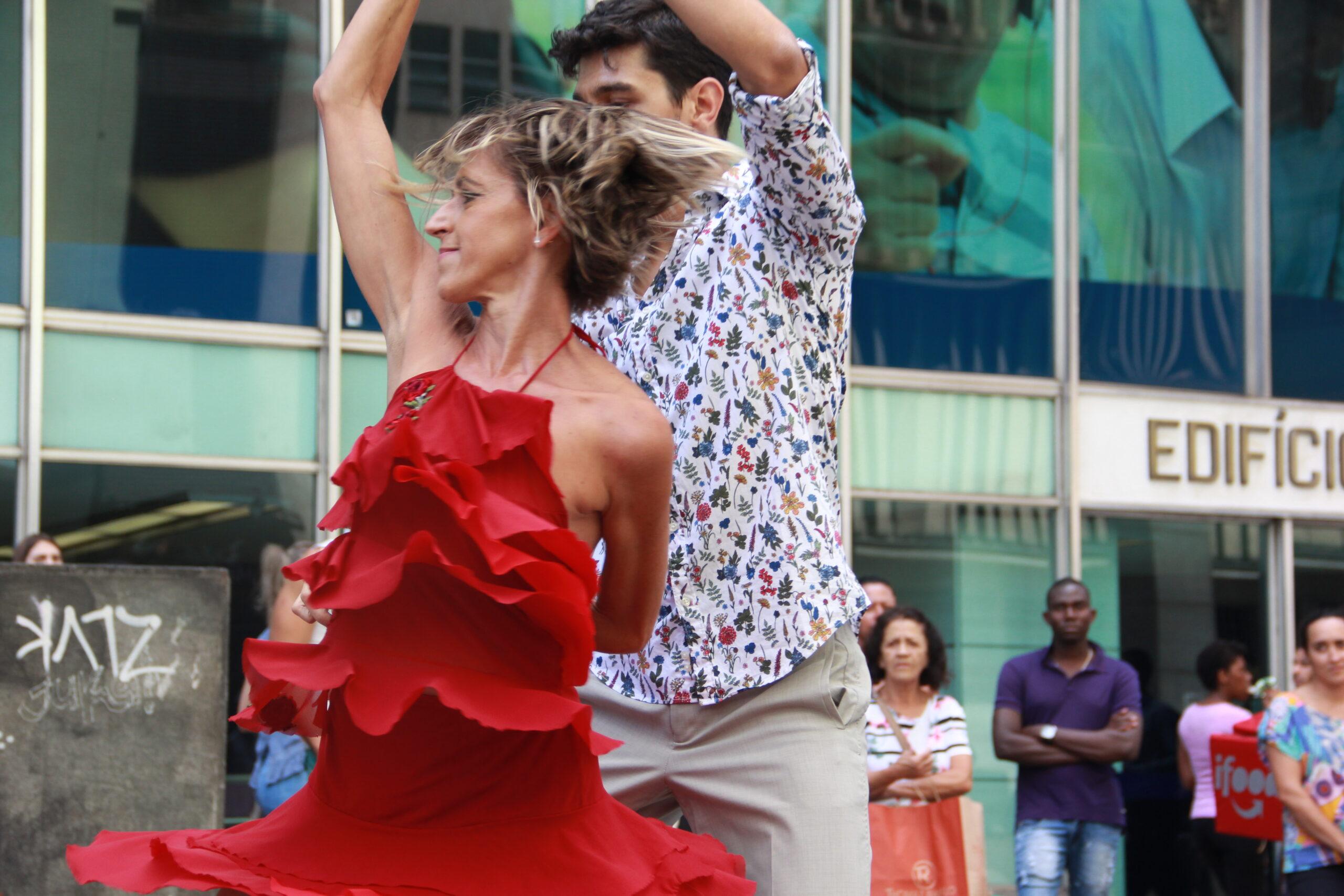 Mimulus Cia de Dança convida o público para uma experiência artística única em Belo Horizonte!