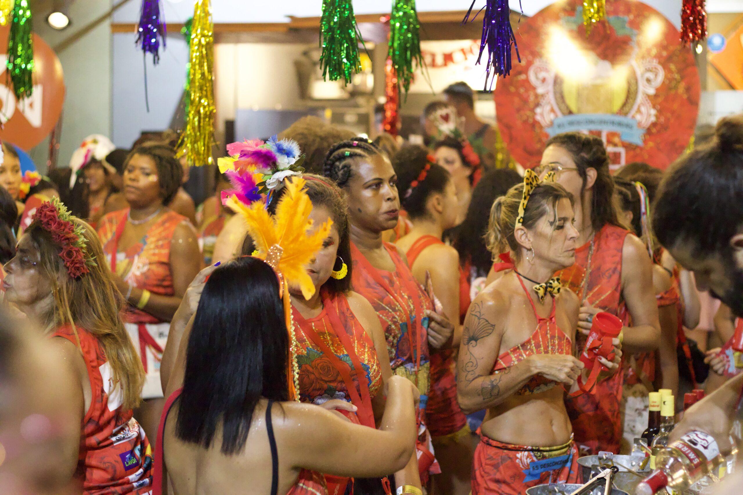 Bloco ‘As Desconcentradas’ Anuncia Desfile de 10 Horas de Música em Itacaré