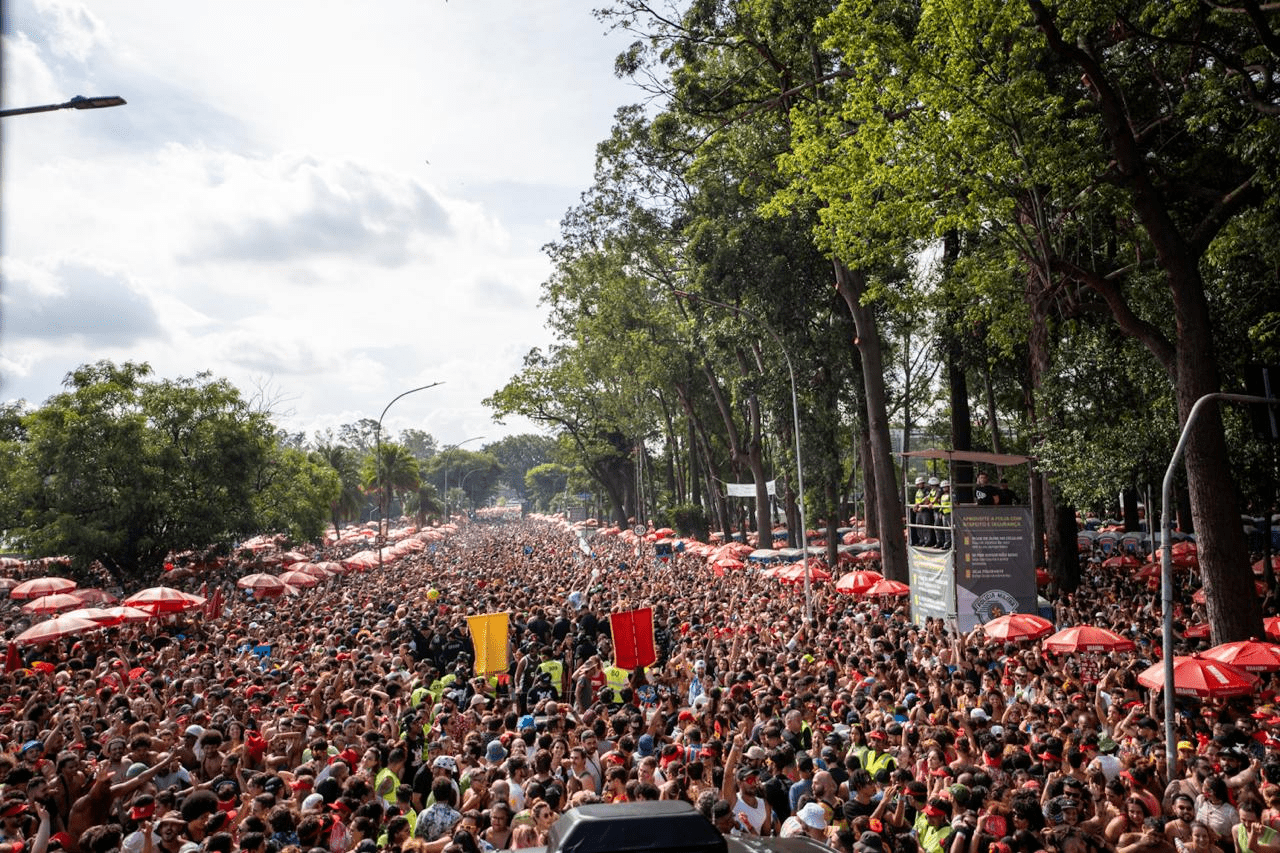 São Paulo registra mais de 560 mil foliões no pós-carnaval de rua