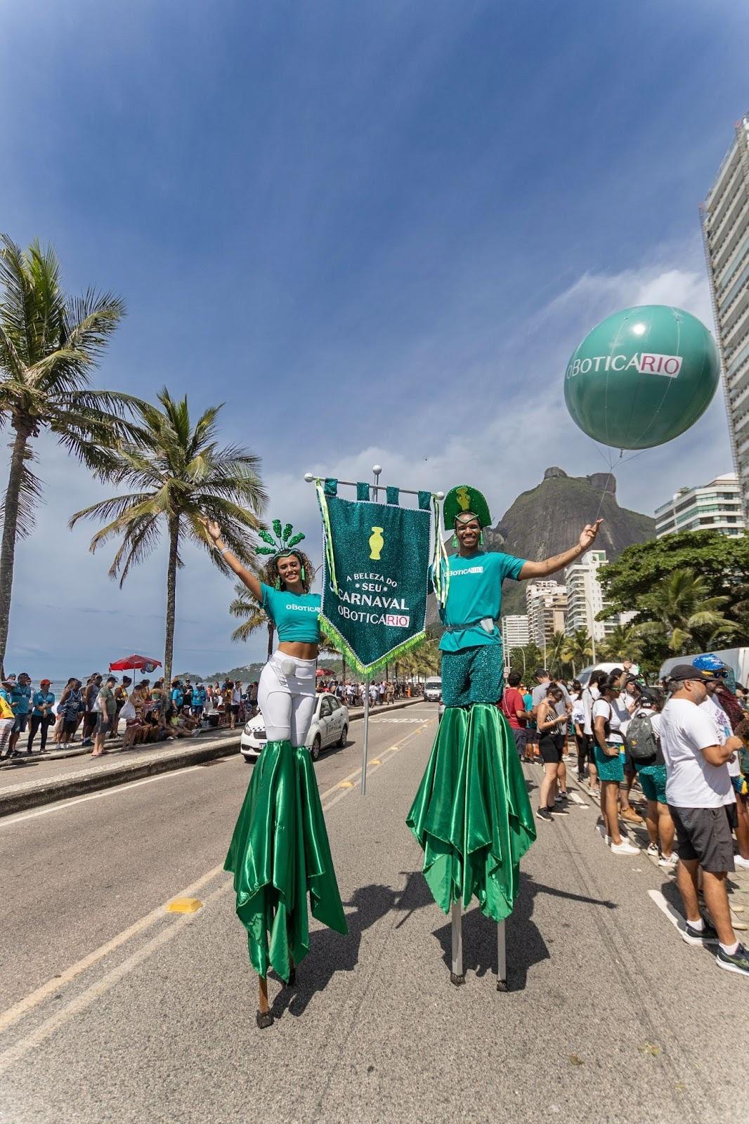 Boticário marca presença em 19 blocos de rua pelo Brasil no maior carnaval de sua história