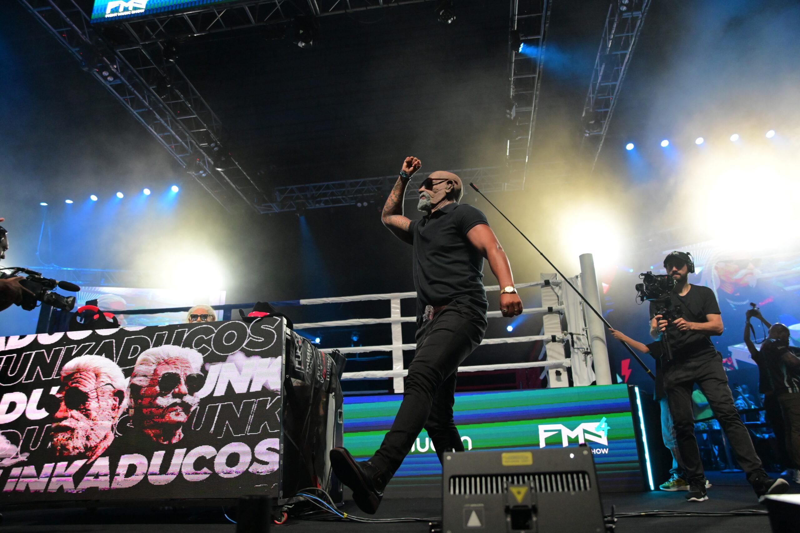 Funkaducos, “Os Véio da Revoada”, agitam Fight Music Show e conquistam público de mais de 5 mil pessoas