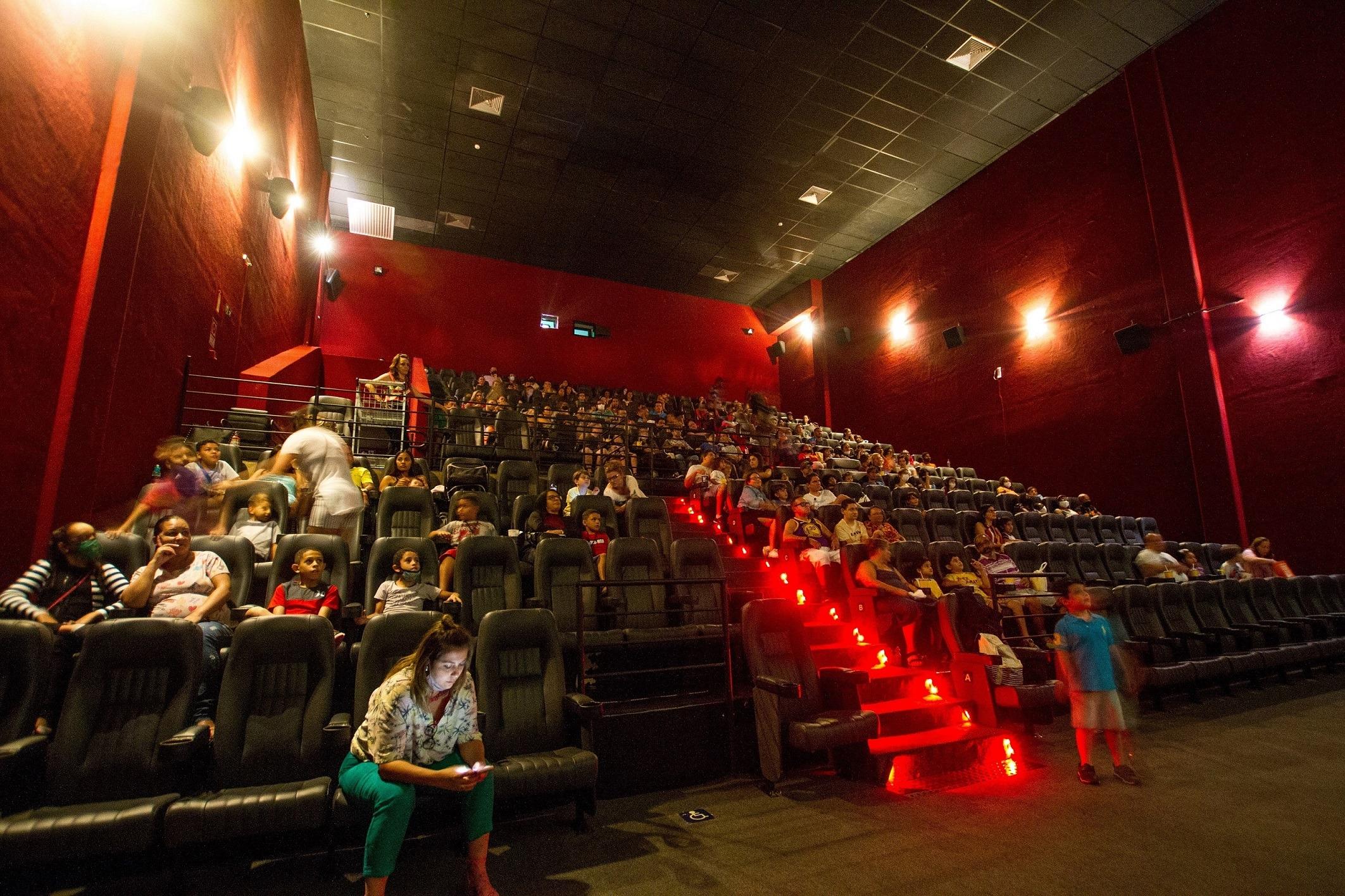 Boulevard Shopping exibe o filme “Um Gato de Sorte” pelo projeto “Sessão Azul”