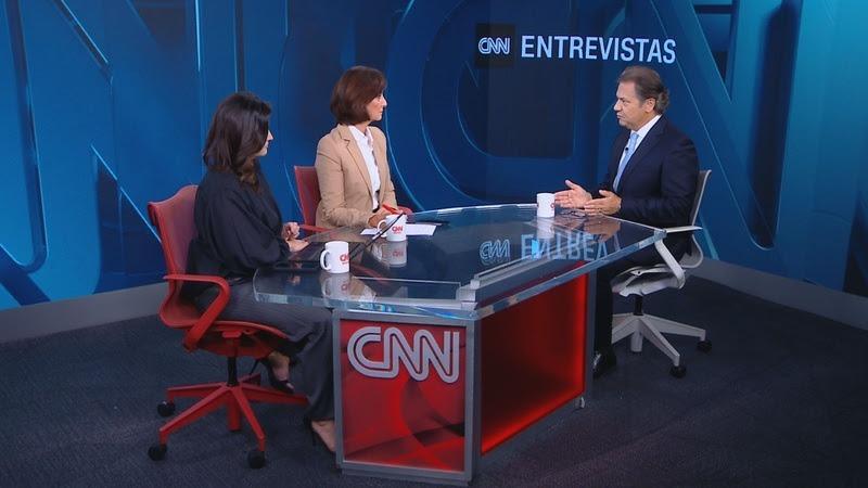 CNN Entrevistas: Apenas 30% dos carros são financiados hoje, diz presidente da Anfavea