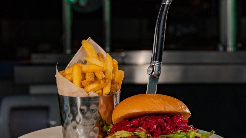 Hard Rock Cafe abre nova temporada do World Burger Tour