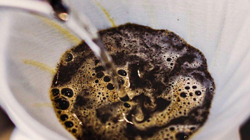 Dia Nacional do Café: bebida movimenta R$ 18 bilhões em 2023; conheça patisserie no estilo francês com cafés especiais