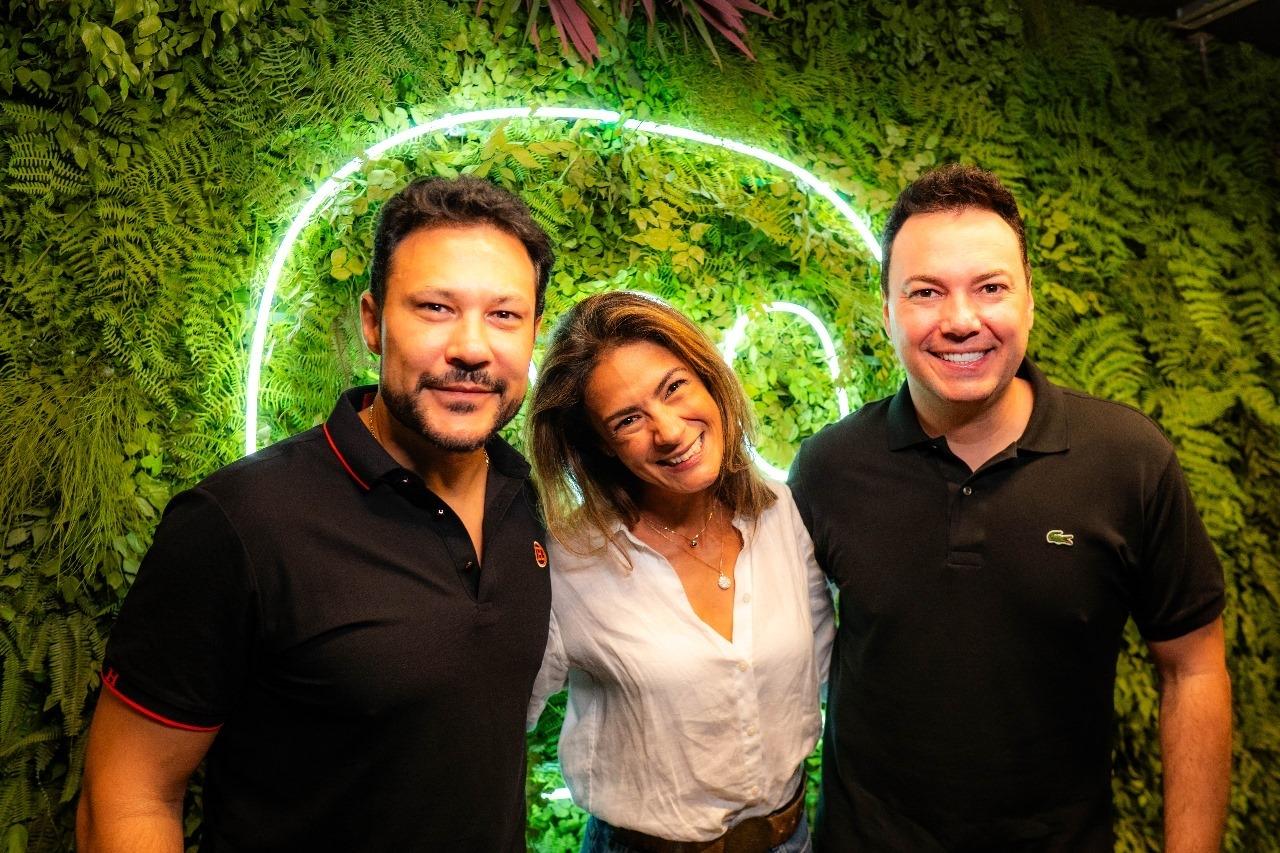 João Bosco e Vinícius assinam com a Warner Music: ícones sertanejos iniciam nova fase com gravadora global
