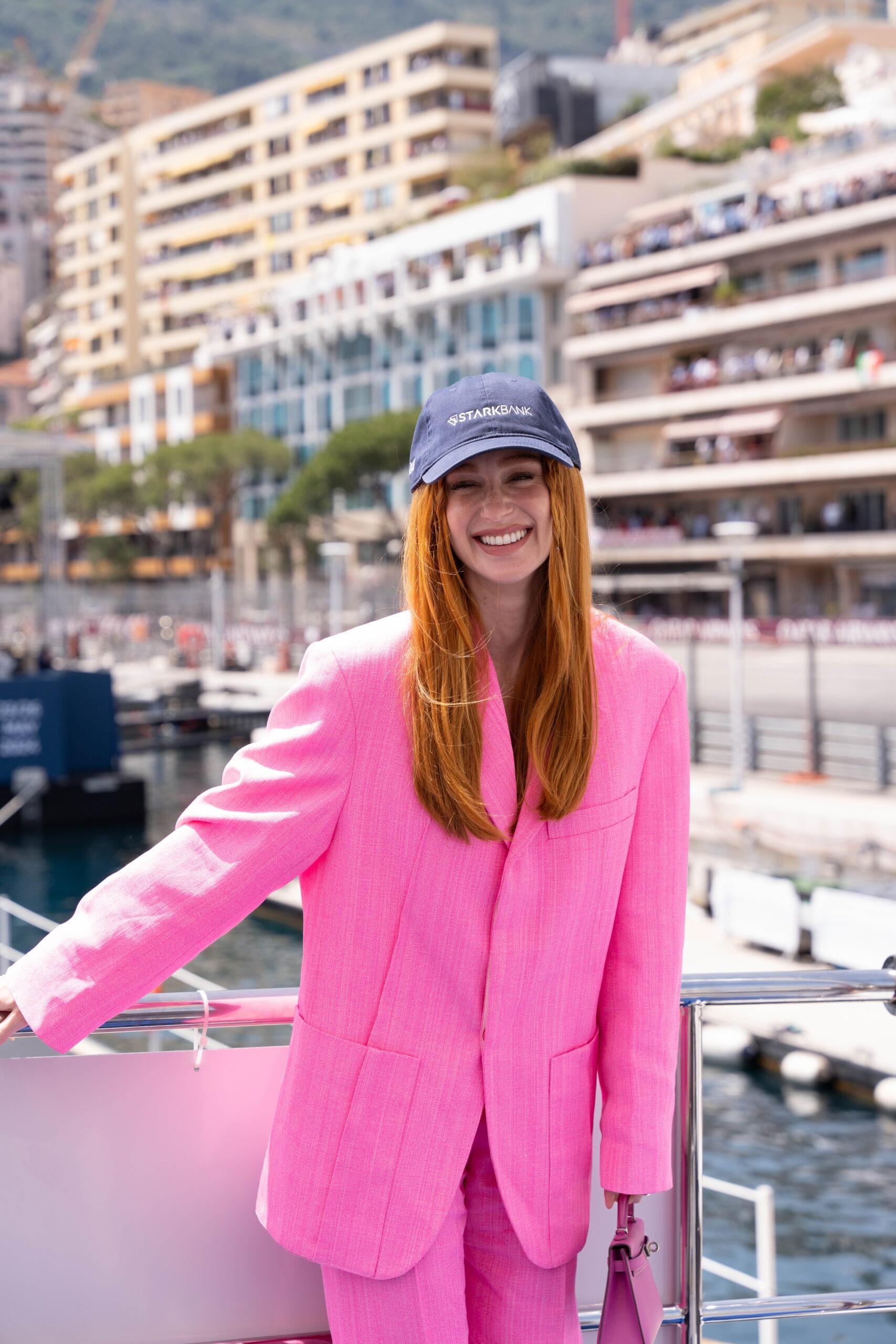 Marina Ruy Barbosa e Rubens Barrichello prestigiam evento do Stark Bank no GP de Mônaco