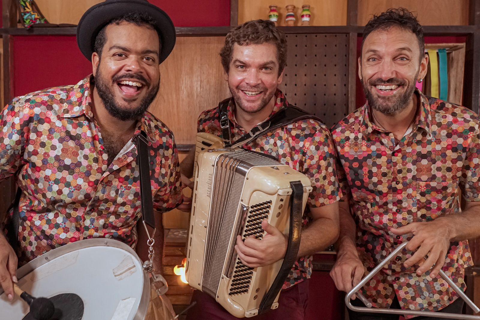 Celebrando 10 anos de música e tradição: O show especial do Trio Buruá
