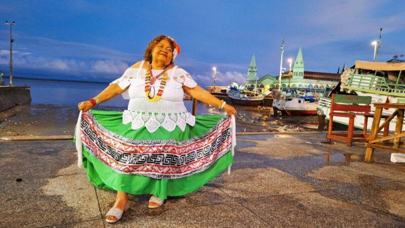 Dona Onete lança “Bagaceira” e comemora 85 anos com novo disco