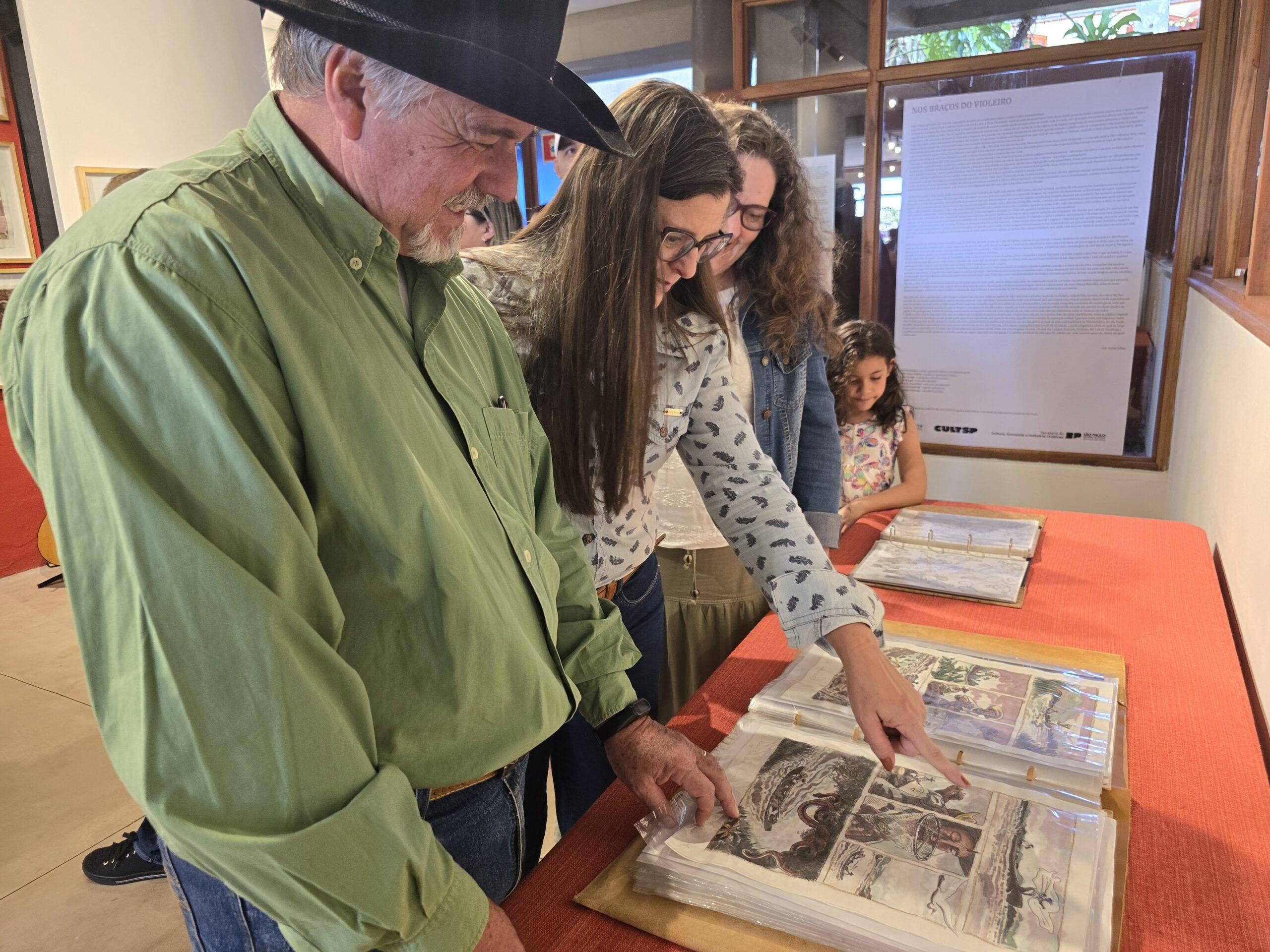 Bate-papo e Roda de Viola encerram exposição de HQs