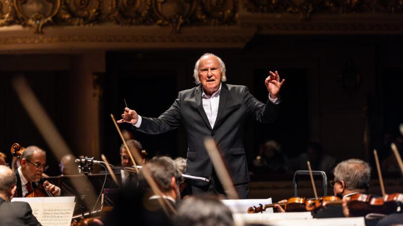 Orquestra Petrobras Sinfônica se apresenta no Theatro Municipal