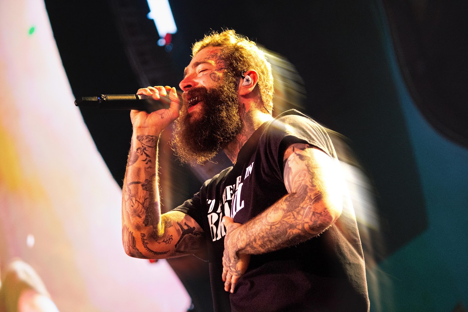 Post Malone encerra VillaMix 2024 com show inesquecível em SP