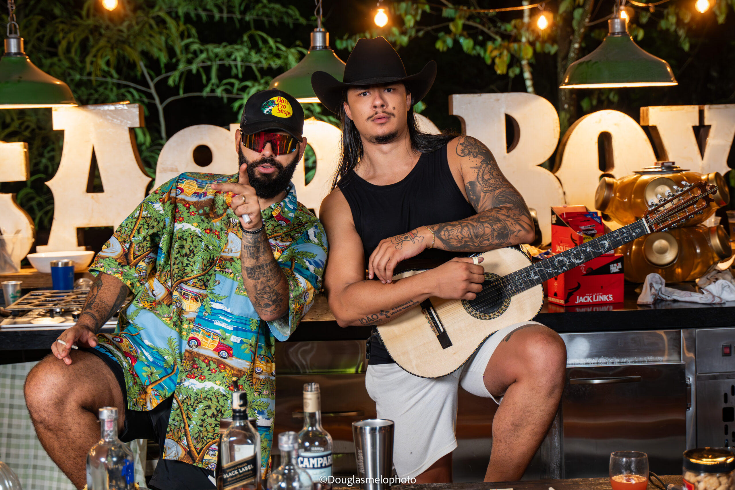 Us Agroboy leva seu show eletrizante para Lins neste sábado