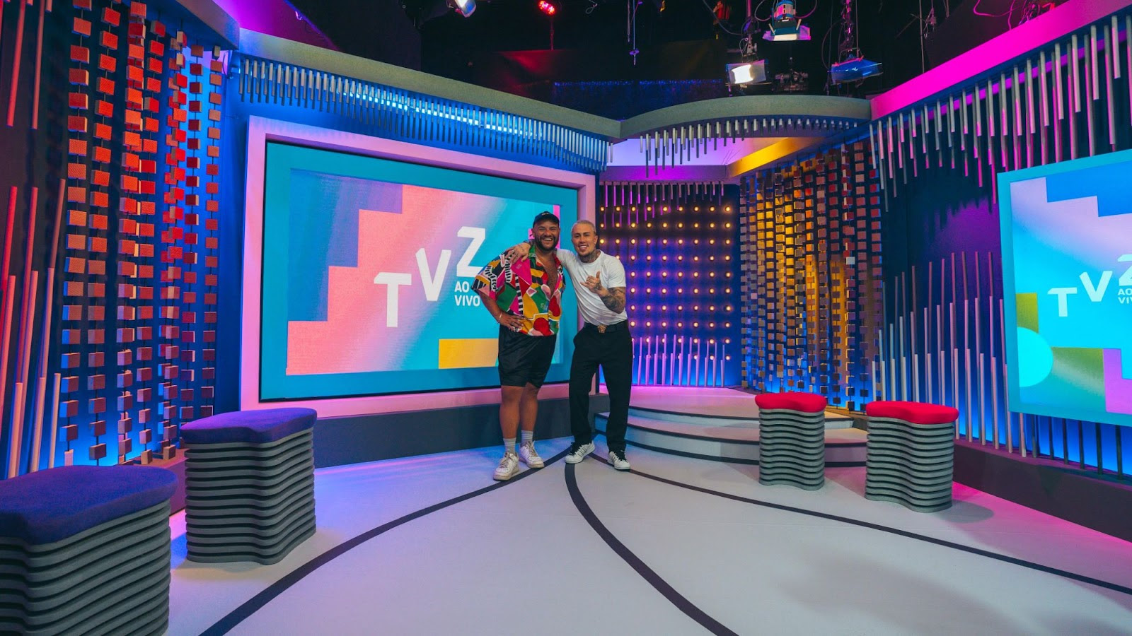 TVZ Ao Vivo: MC Daniel e Gominho estreiam nova temporada