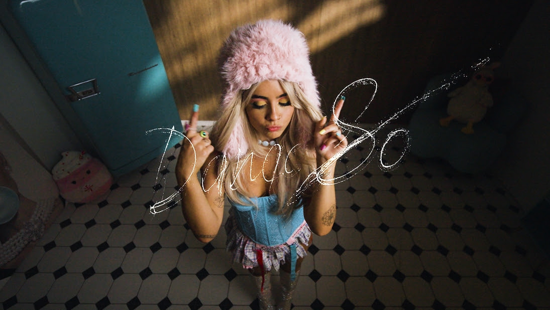 Saffira lança clipe “Danço Só” com participação de Liza Vieira