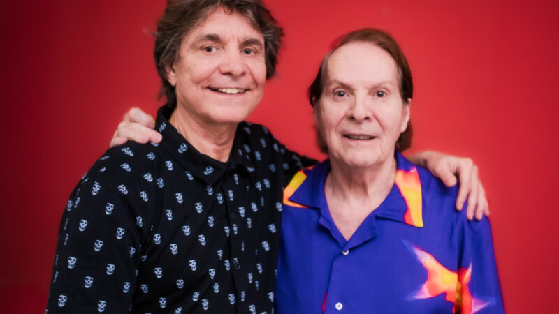 Lô Borges e Beto Guedes no show “Esquina e Canções”