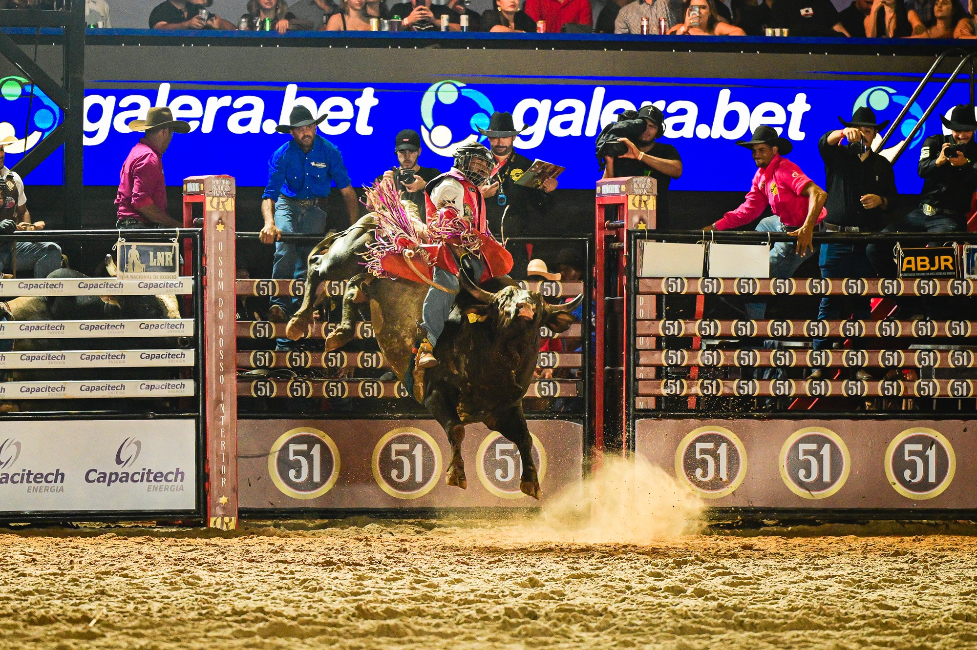 Ribeirão Rodeo Music agita arena com shows estelares