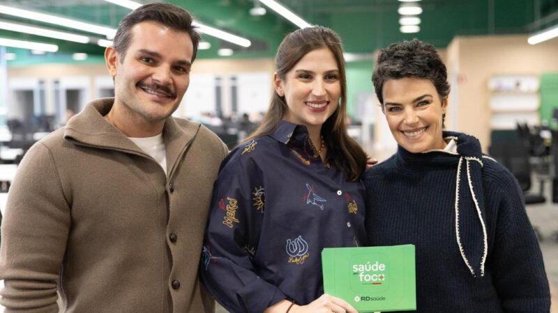 Ana Paula Arósio encerra evento da RD Saúde com painel sobre autocuidado