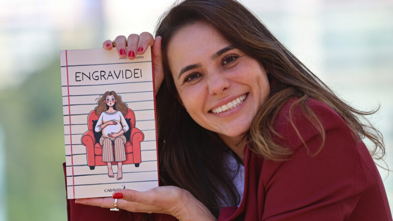Andrea Nunes lança livro “Engravidei” sobre maternidade real
