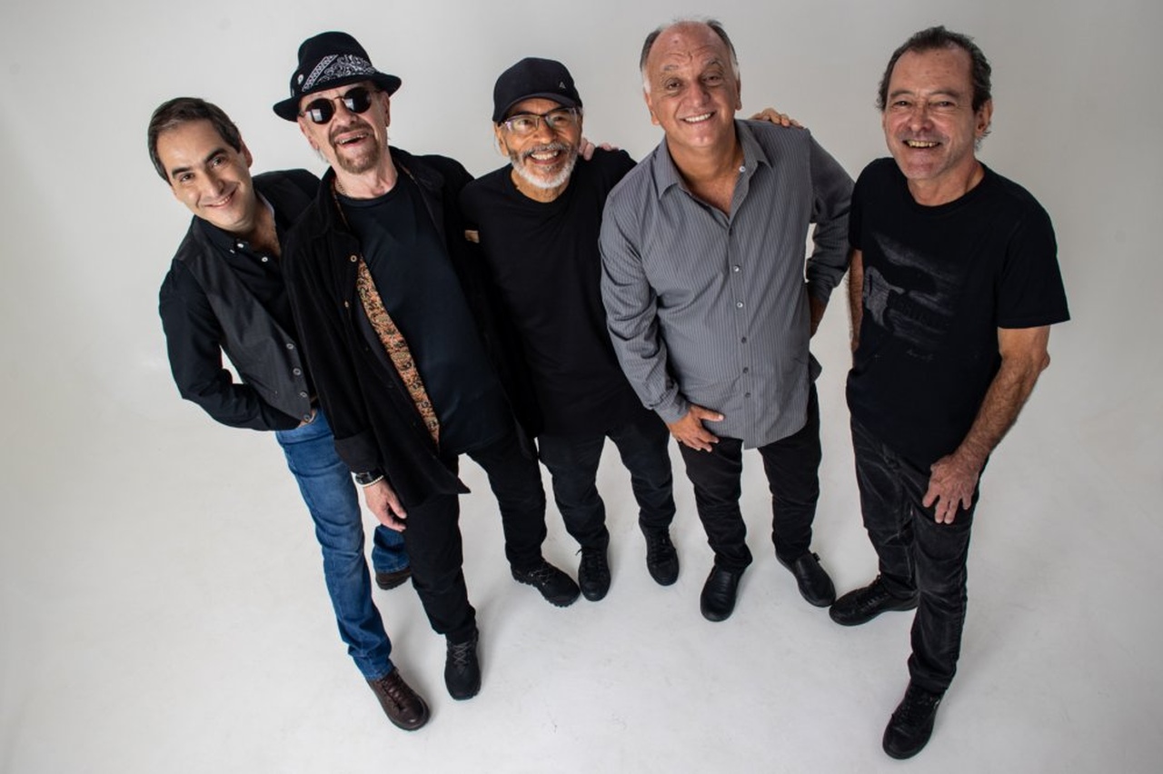 The Fevers celebram 60 anos de carreira com turnê especial pelo Brasil