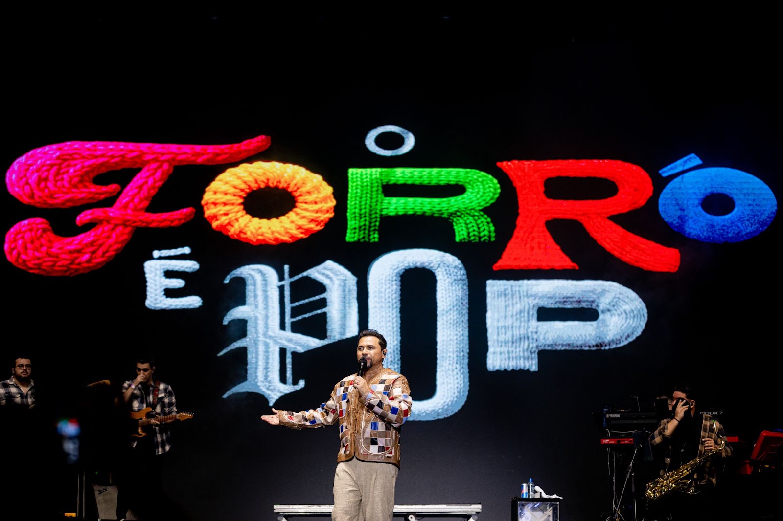 🔥 Xand Avião lota Campina Grande com turnê “O Forró é POP”