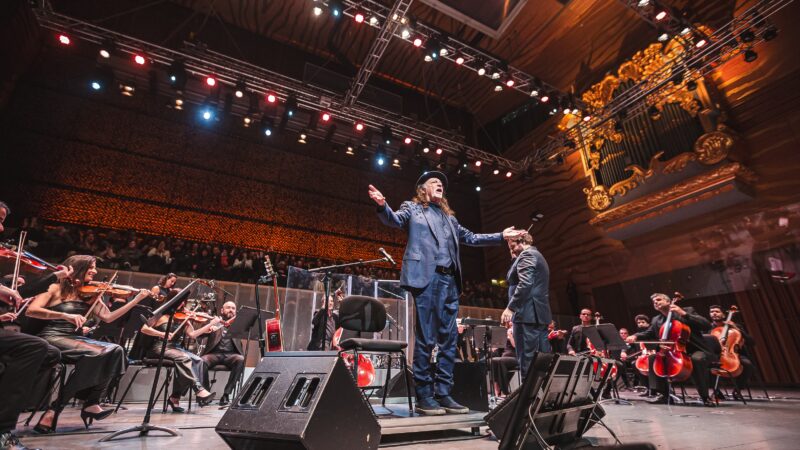 Alceu Valença e Orquestra Ouro Preto fazem show gratuito em BH