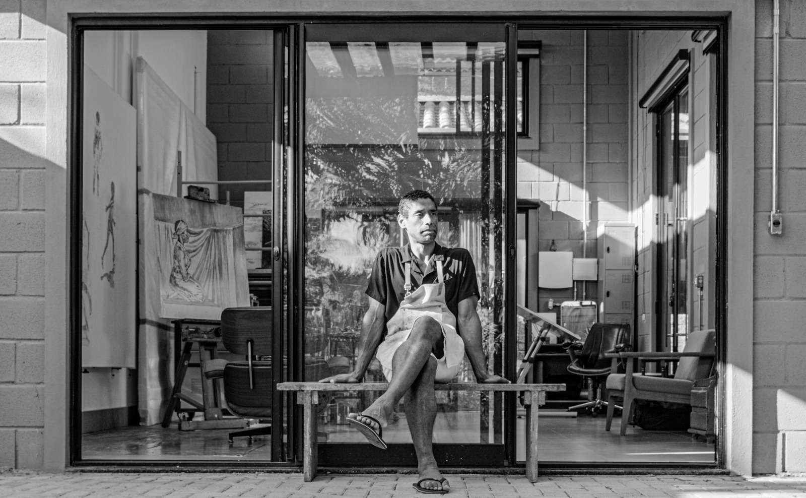 CCBB Belo Horizonte promove bate-papo e visita guiada com Antonio Obá e Marcos Siqueira na exposição “Finca-Pé: Estórias da terra”