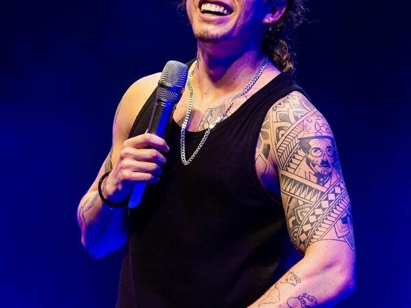 Whindersson Nunes volta a SP com show “Isso Não é um Culto”