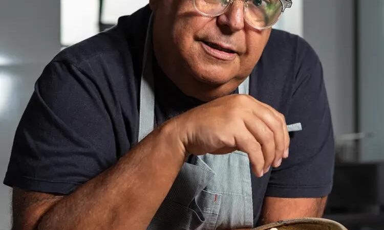 Mercadão recebe aula de gastronomia inclusiva para pais e filhos