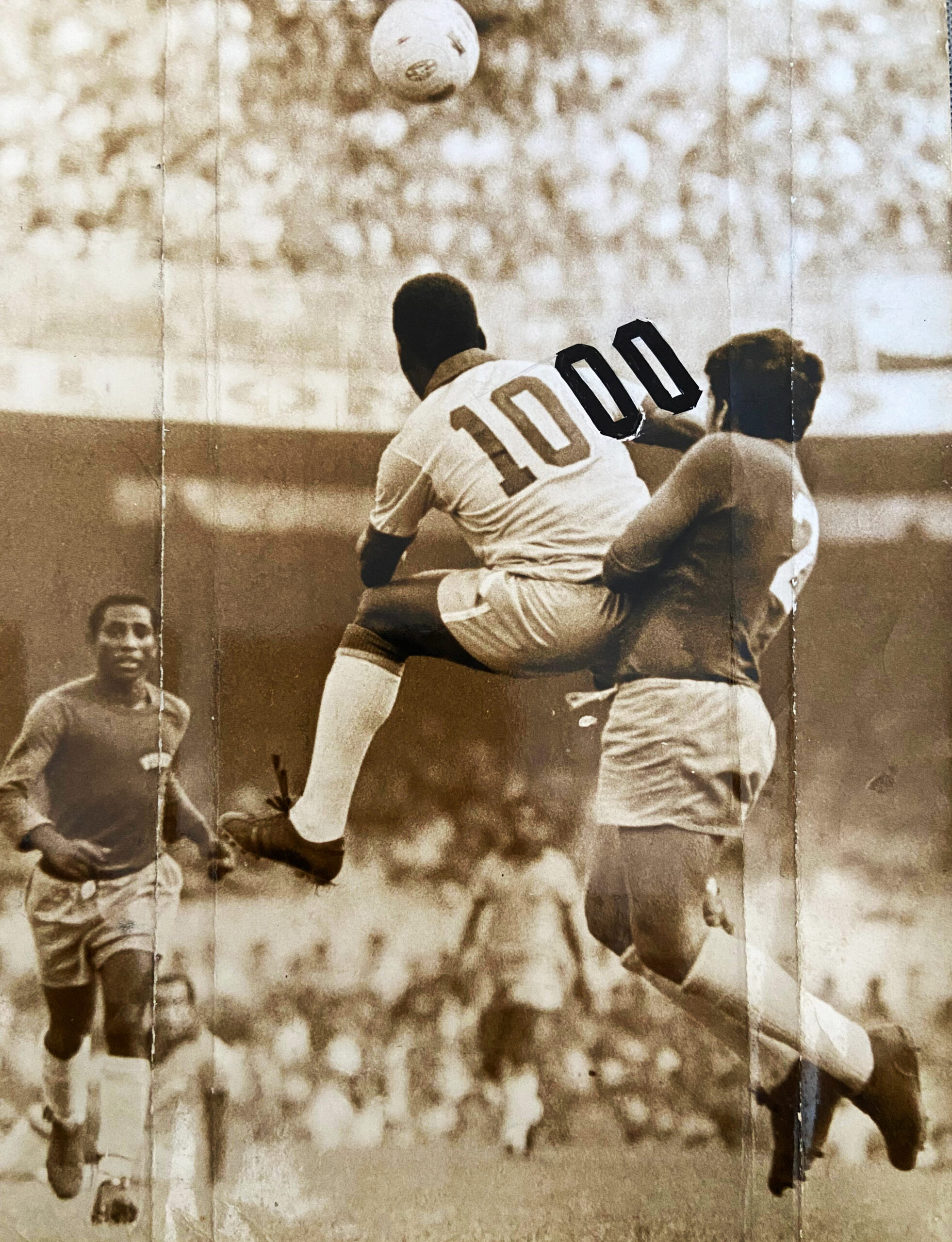 Exposição “PELÉ LOVE” revela fotos inéditas do Rei
