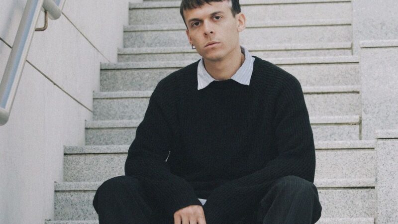 João Priolli lança EP Um Tudo-Nada, com influência de Lisboa e estética lo-fi