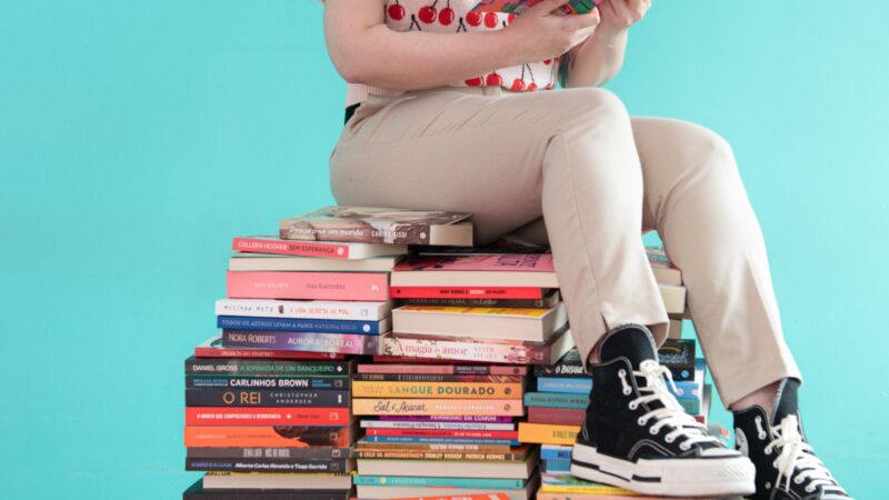 Galera Record e TikTok lançam concurso literário “Livros do Futuro” para novos talentos da fantasia
