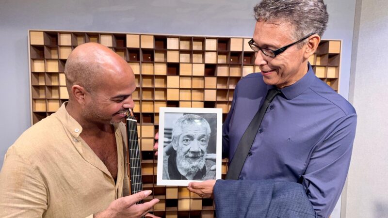 Projeto “Mills e uma noite” lança álbum “Certas Coisas” em homenagem a Hélio Delmiro