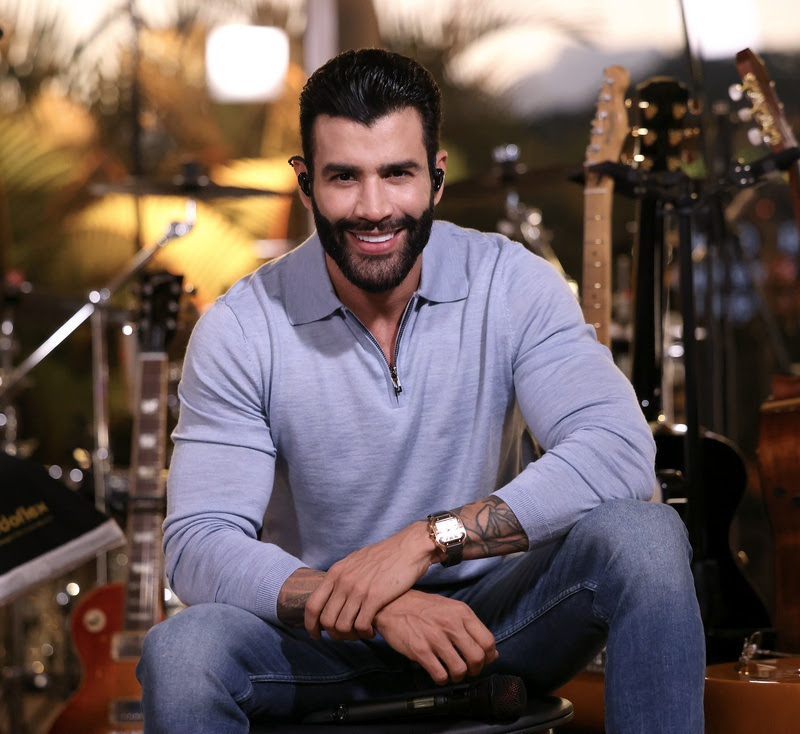 Gusttavo Lima lança “Feito à Mão – Vol. 1” com conceito intimista