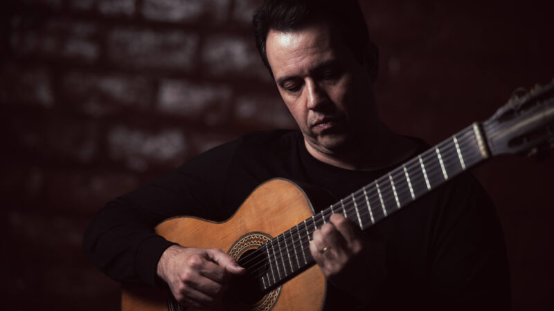 Gustavo Monteiro lança “Retribuição” e celebra 20 anos de samba
